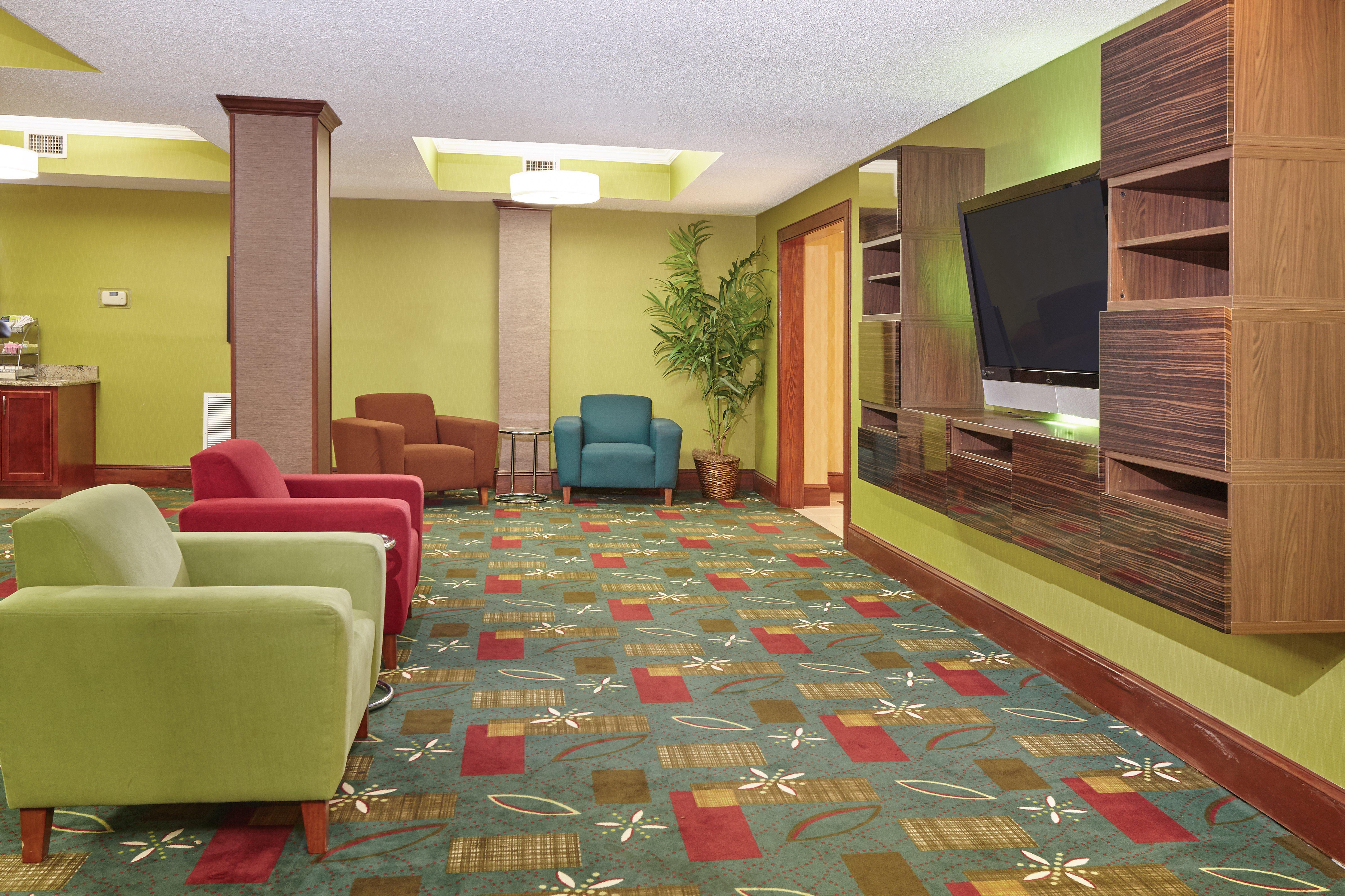 Holiday Inn Express Hotel & Suites Buford-Mall Of Georgia, An Ihg Hotel Zewnętrze zdjęcie