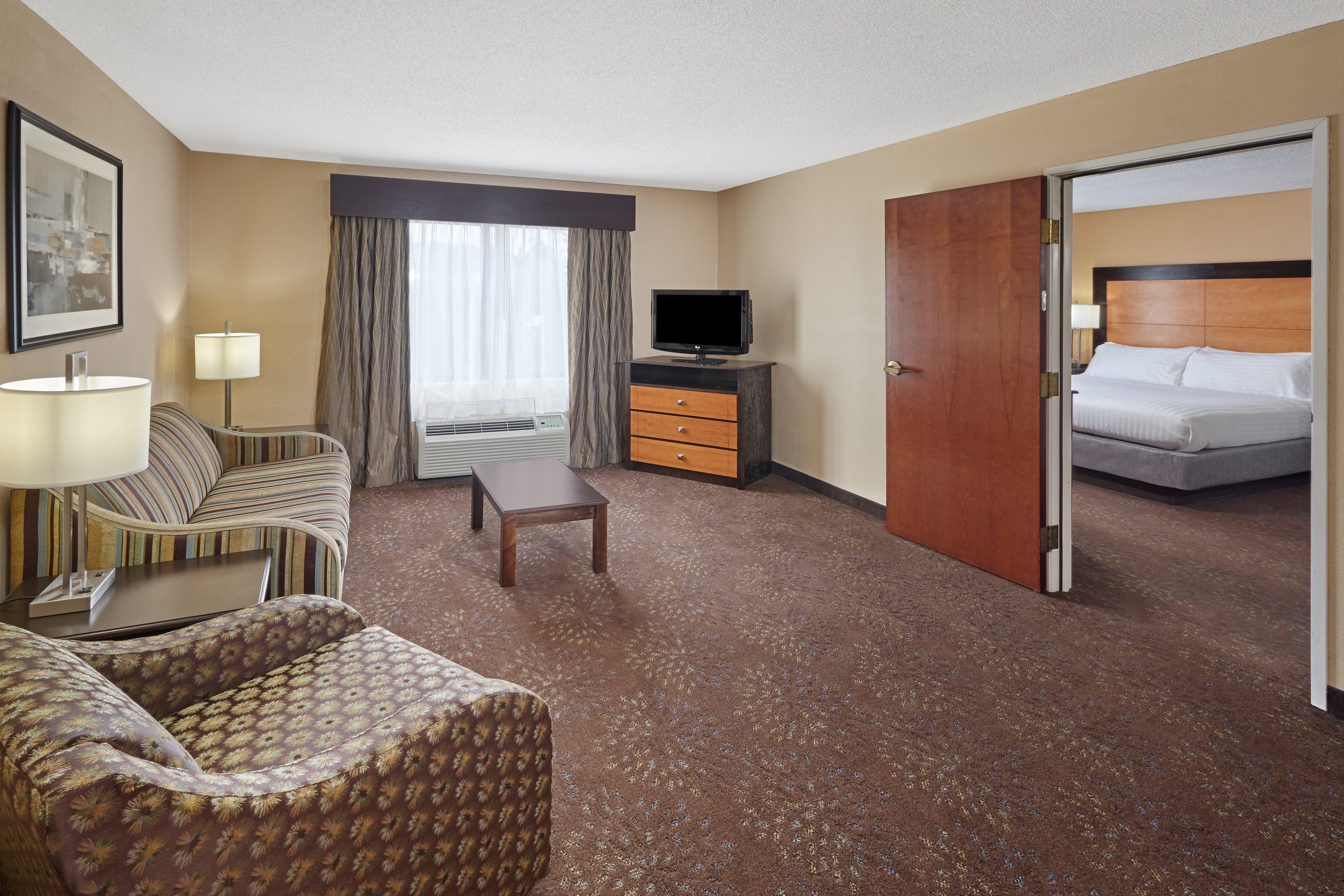 Holiday Inn Express Hotel & Suites Buford-Mall Of Georgia, An Ihg Hotel Zewnętrze zdjęcie